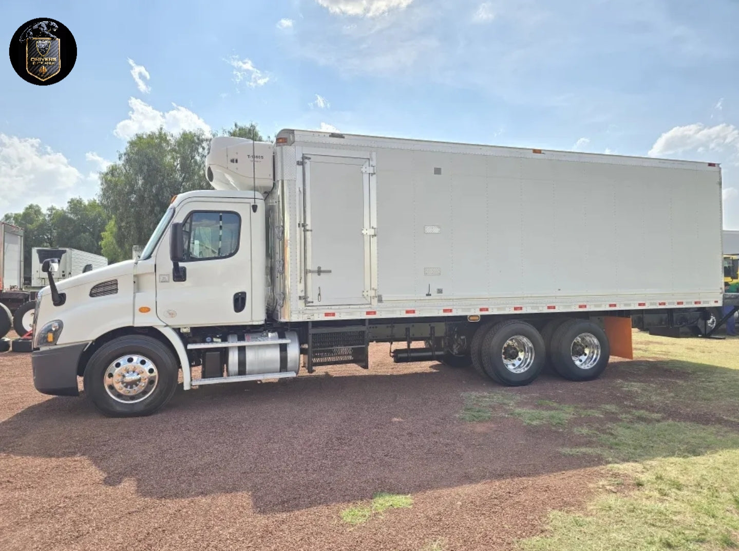 Freightliner Cascadia 2016 Tortón Caja Refrigerada Rabon