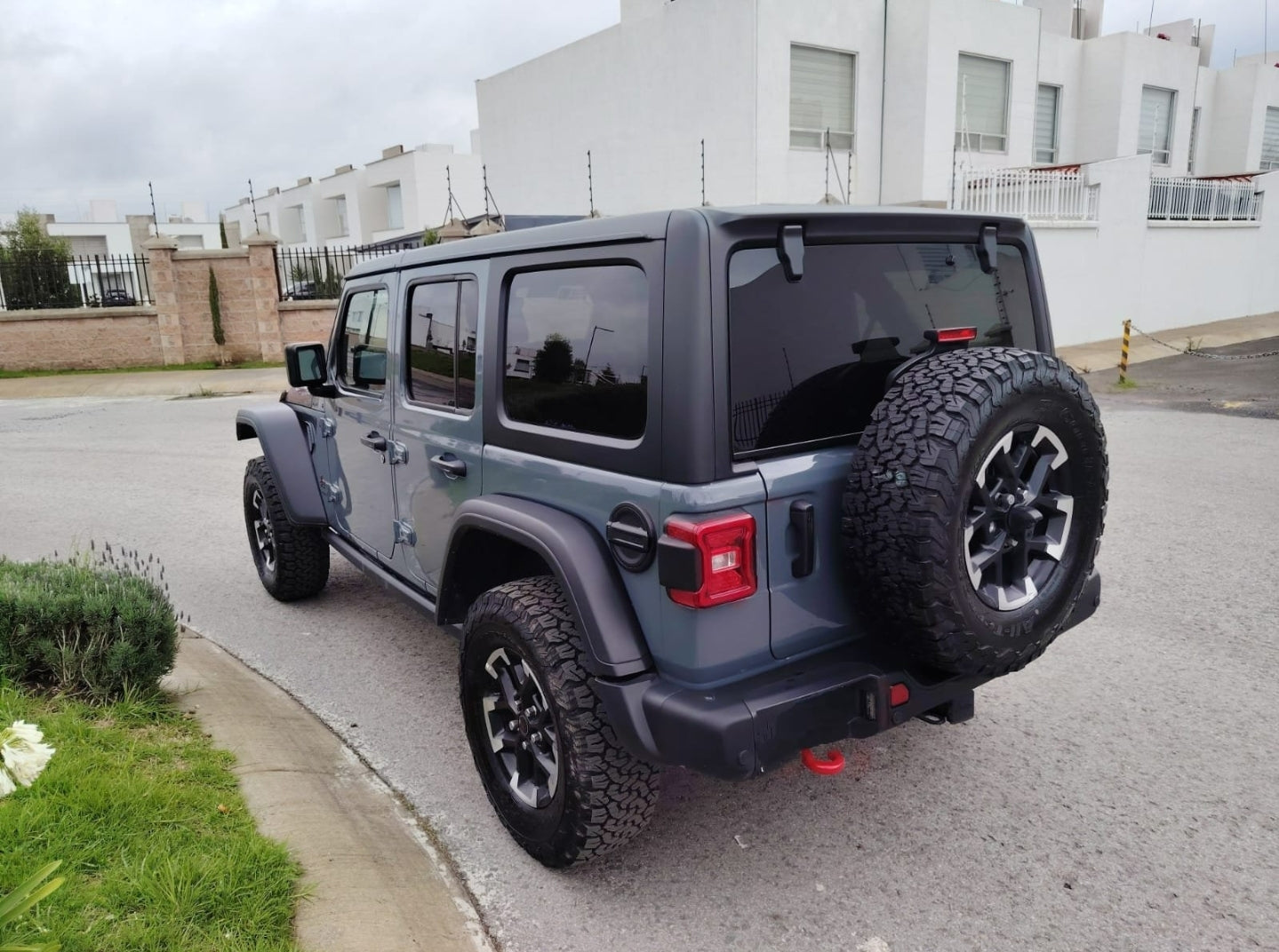 Jeep Wrangler Rubicon 2023. 🏎