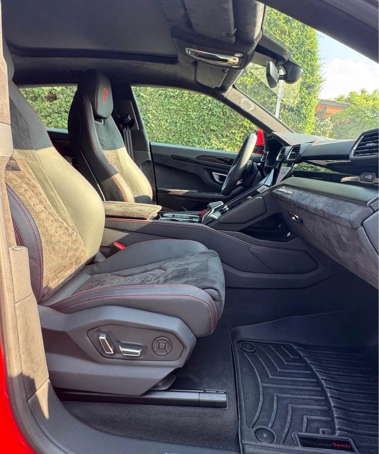 Lamborghini Urus Modelo 2023. 🏎