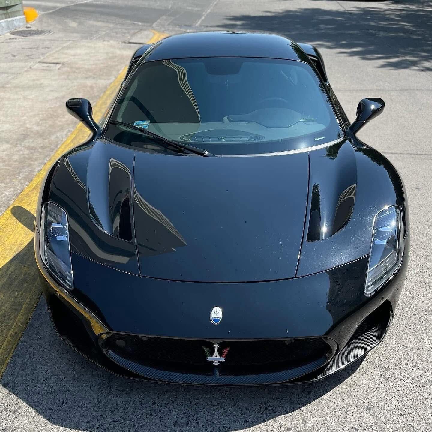 Maserati MC20 2022. 🏎
