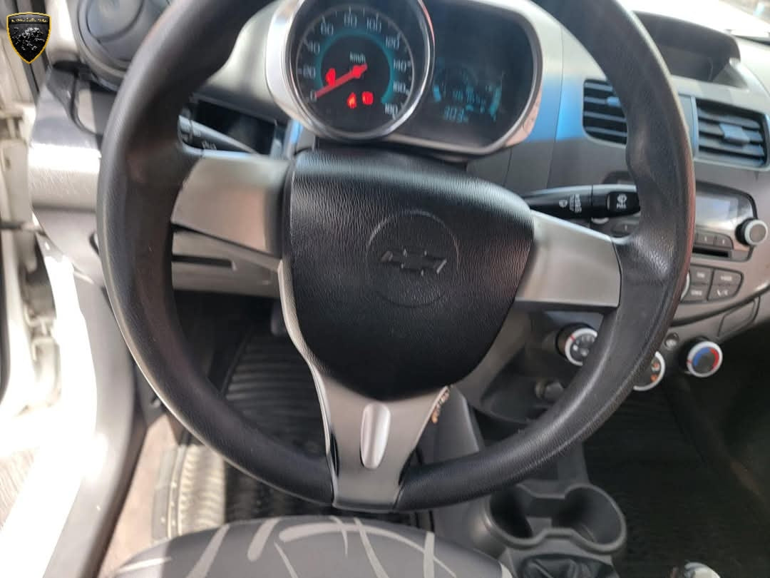 Chevrolet Spark Estándar Modelo 2015. 🚖