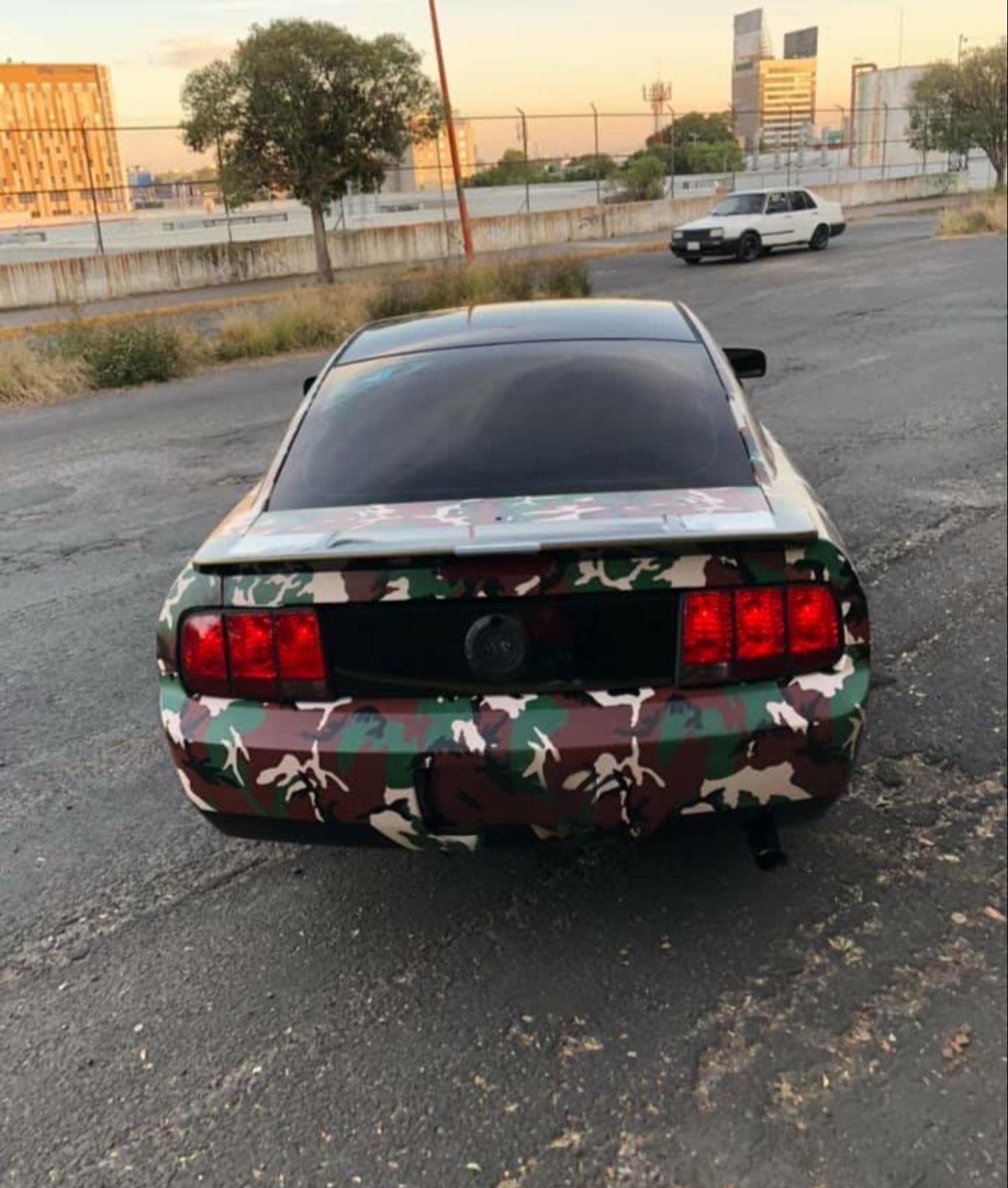 Ford Mustang 2007 Camuflaje. 🏎