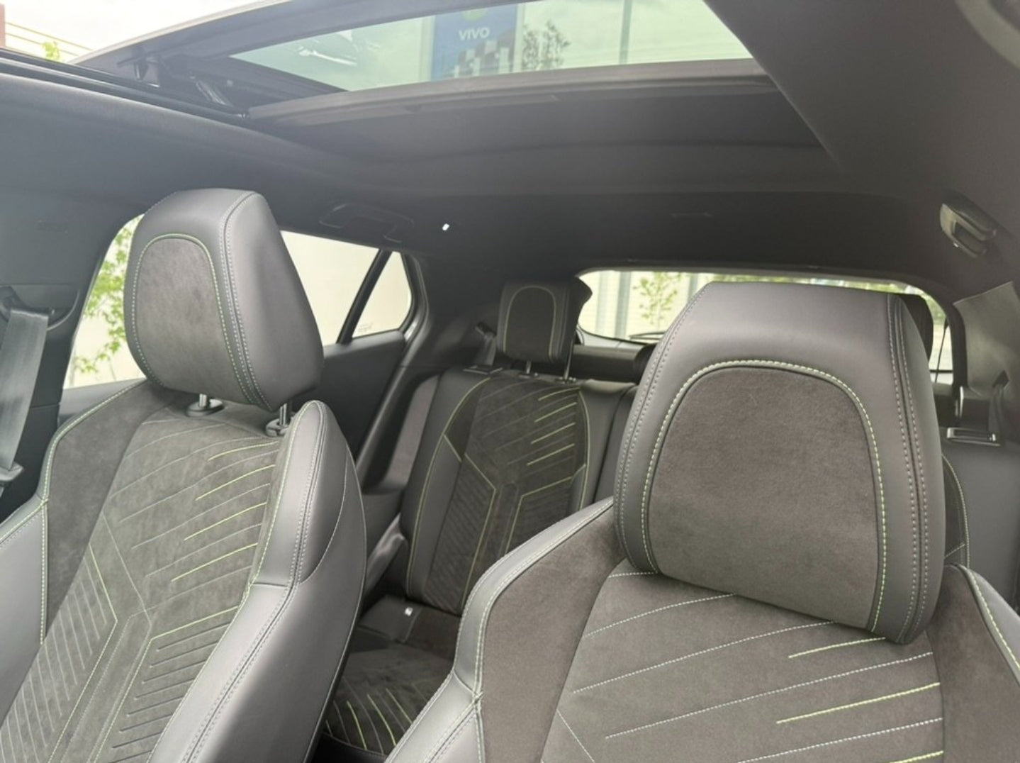Peugeot 3008 2023. 🏎