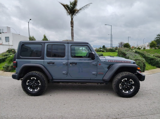 Jeep Wrangler Rubicon 2023. 🏎