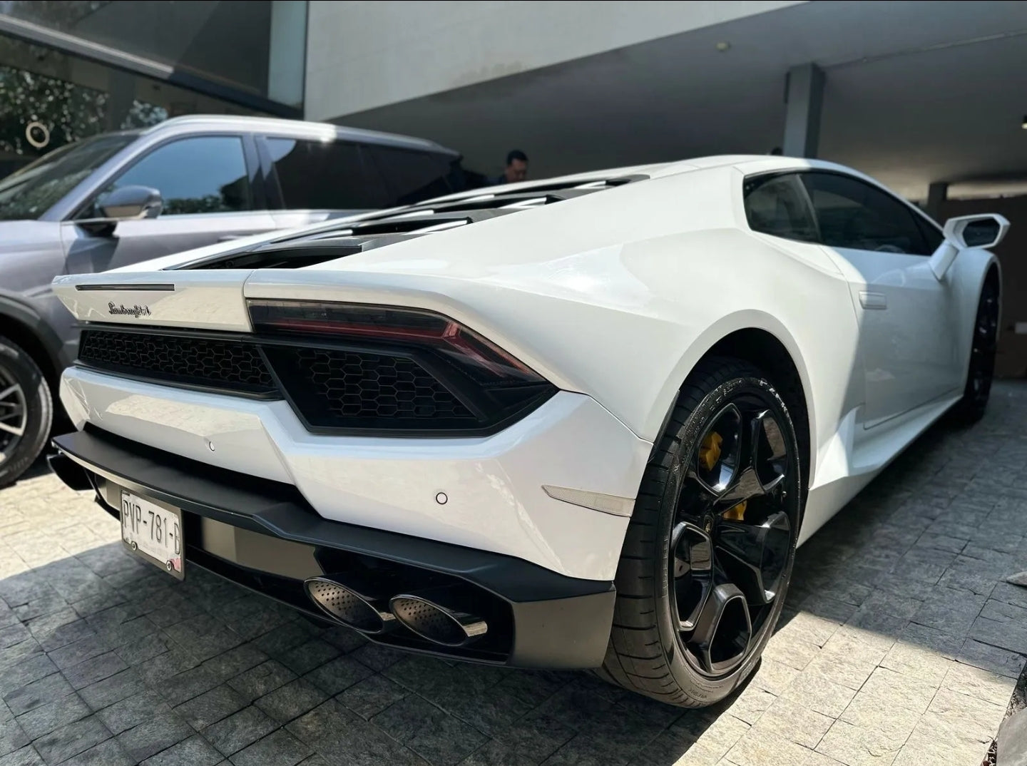 Lamborghini huracán coupe rwd
My18 2018.🏎