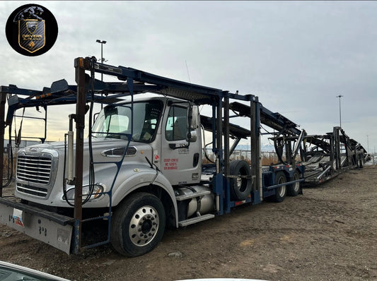 Freightliner M2 madrina o nodriza con capacidad para 10 autos. 🚛🚛