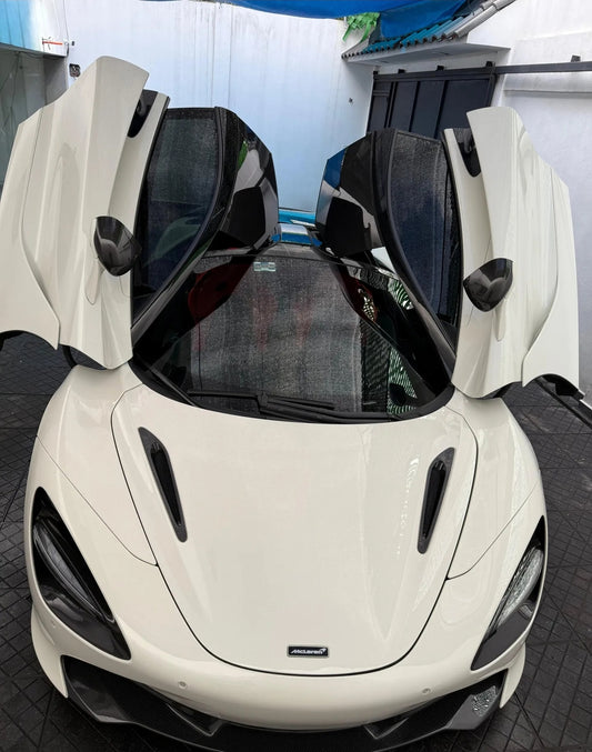 Lamborghini McLaren 720S 2023.  🏎